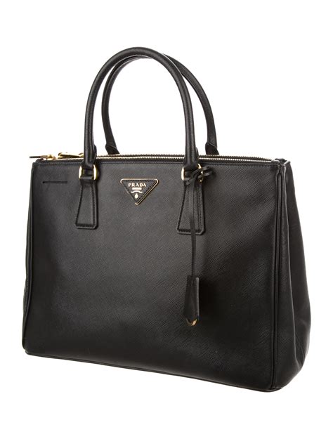 prada saffiano lux tote double zip review|Prada saffiano lux bn2274.